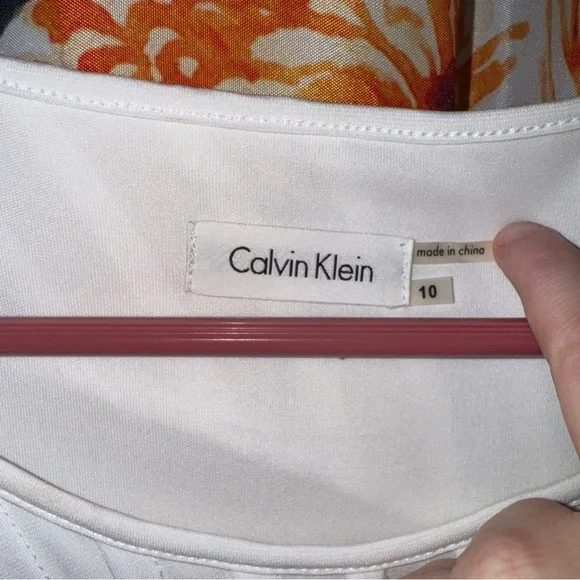 Calvin Klein Woman’s White Geometrical Dress NWT - Picture 5 of 7